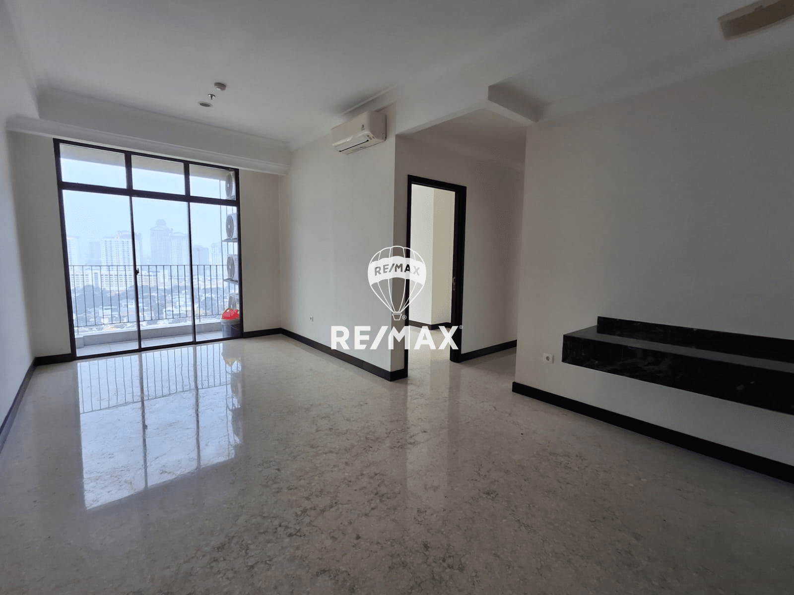 Dijual BU Apartemen Permata Hijau Suites