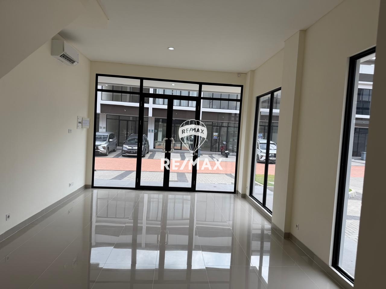 Dijual Ruko Hoek baru Sorrento Grande East Gading Serpong